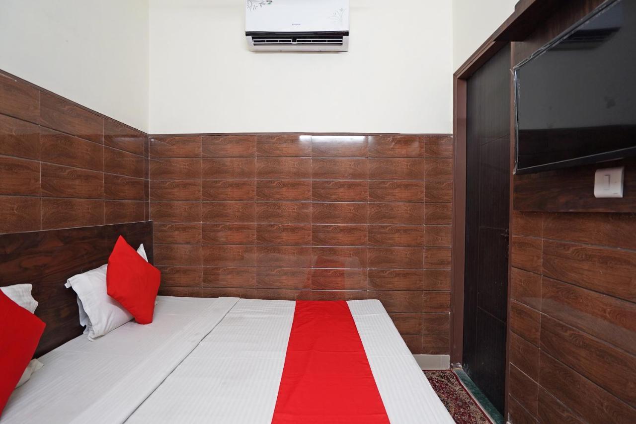 Hotel O Shri Sai Guest House Delhi  Eksteriør bilde