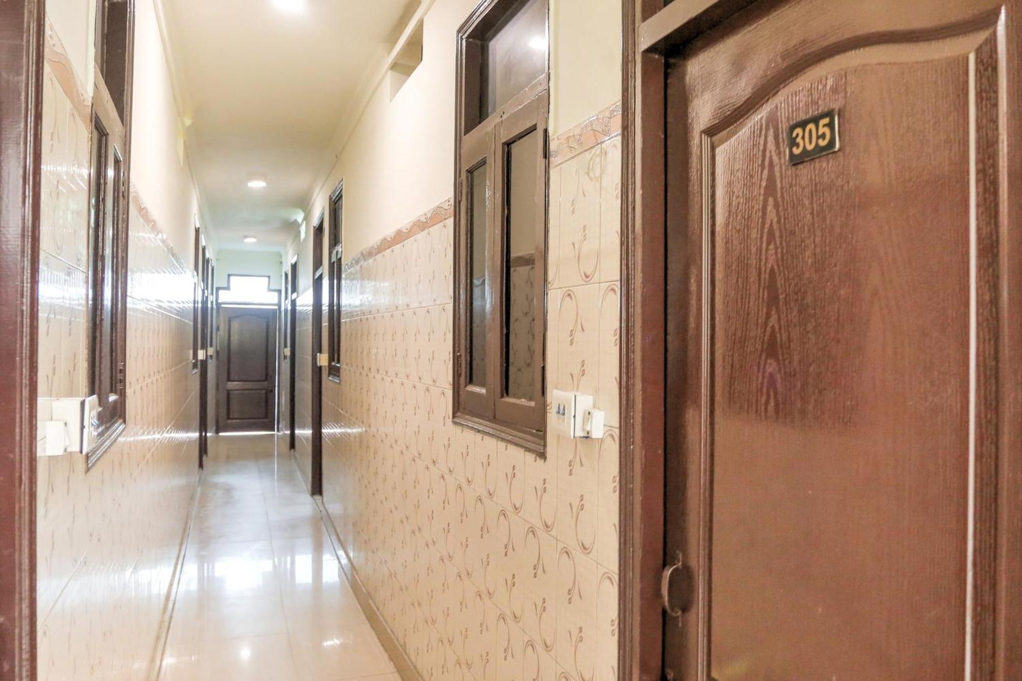 Hotel O Shri Sai Guest House Delhi  Eksteriør bilde