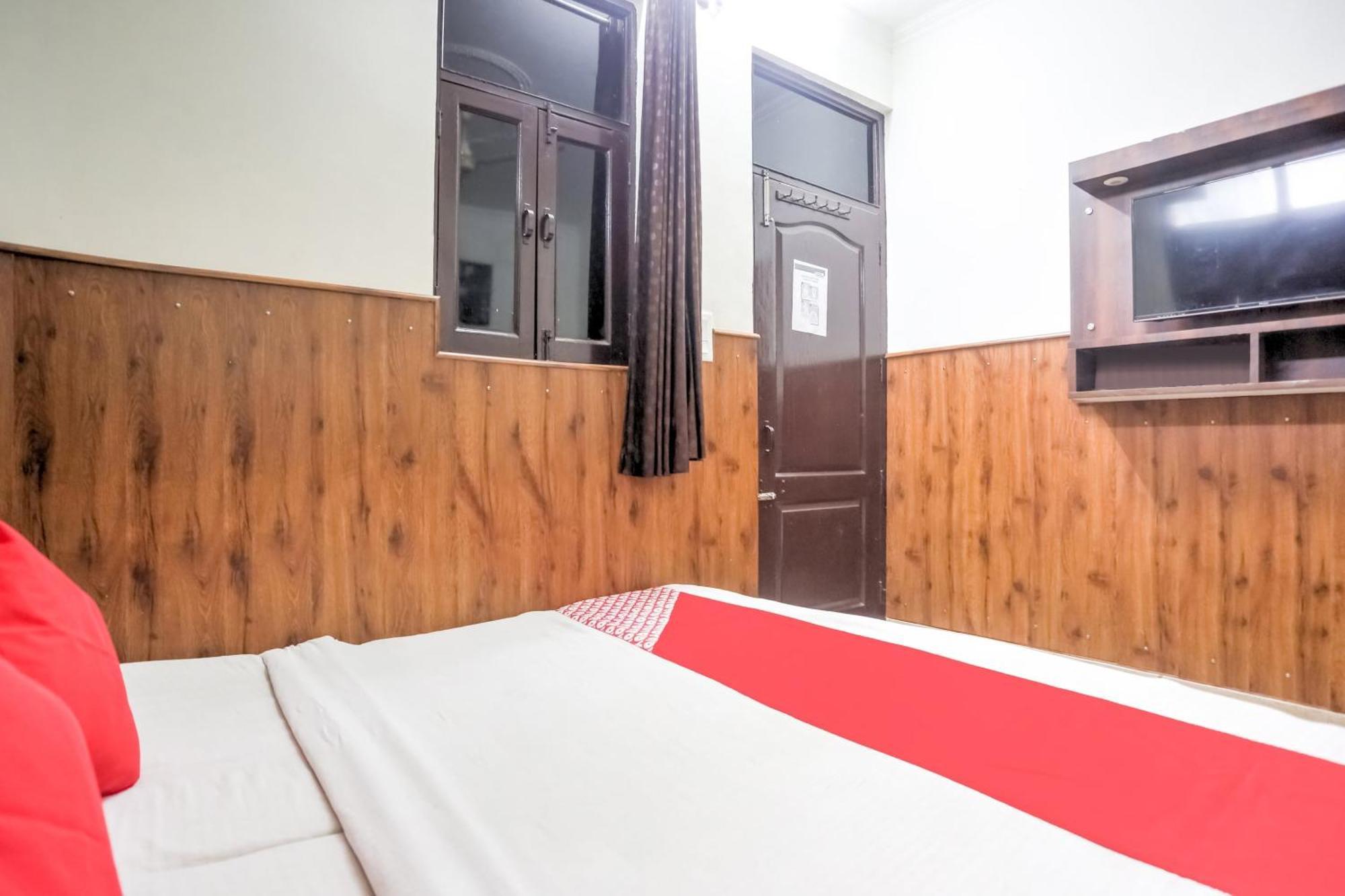 Hotel O Shri Sai Guest House Delhi  Eksteriør bilde