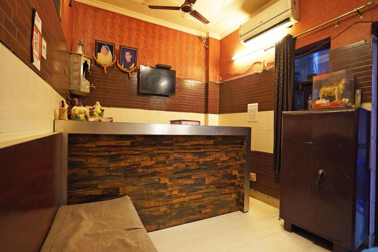 Hotel O Shri Sai Guest House Delhi  Eksteriør bilde