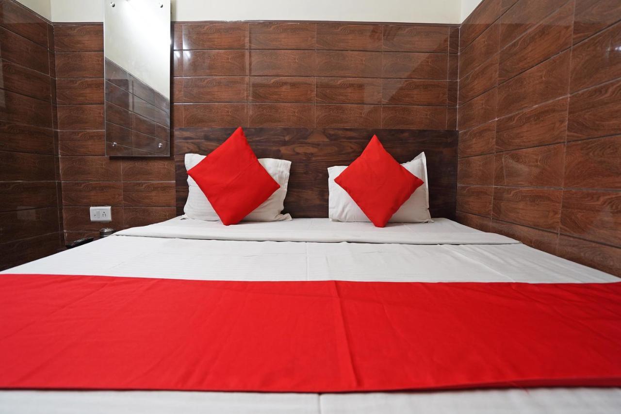 Hotel O Shri Sai Guest House Delhi  Eksteriør bilde